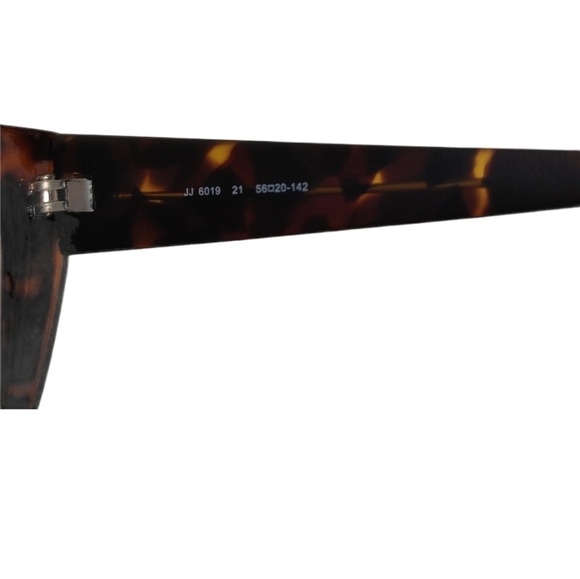Joe's Jeans Tortoise Large Sunglasses - Picture 6 of 9